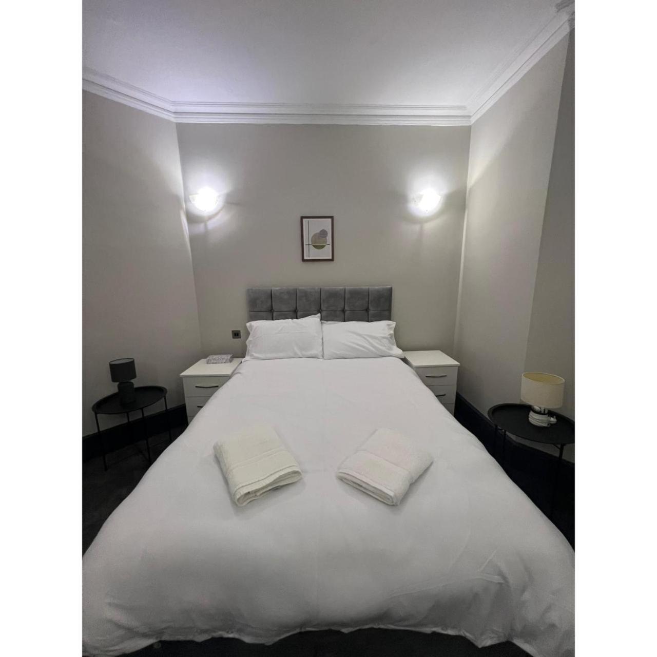 Ferienwohnung Fabulous 3 Bed Flat Near Edgware Road Station London Exterior foto