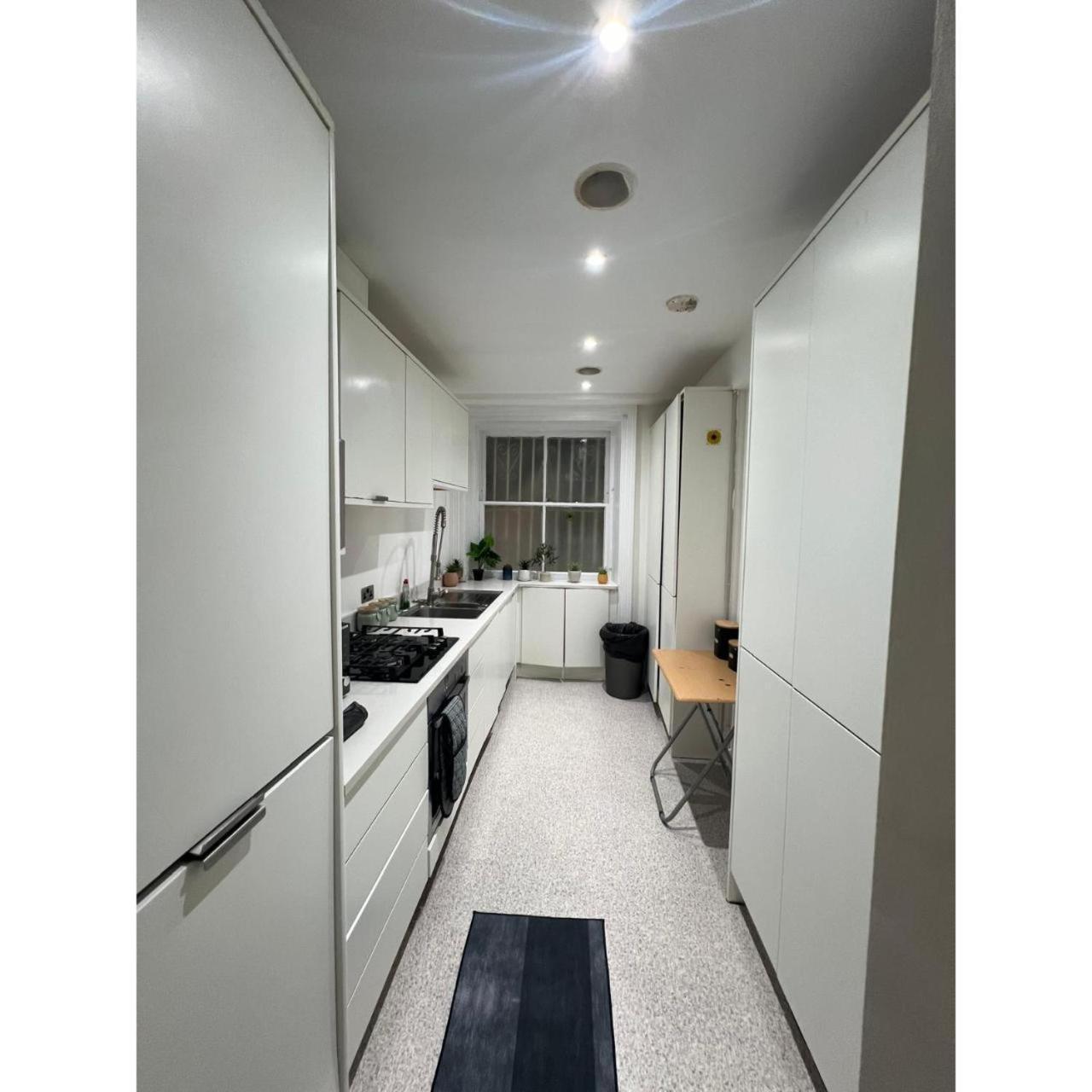 Ferienwohnung Fabulous 3 Bed Flat Near Edgware Road Station London Exterior foto